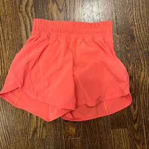 Lululemon Hotty Hot high rise shorts